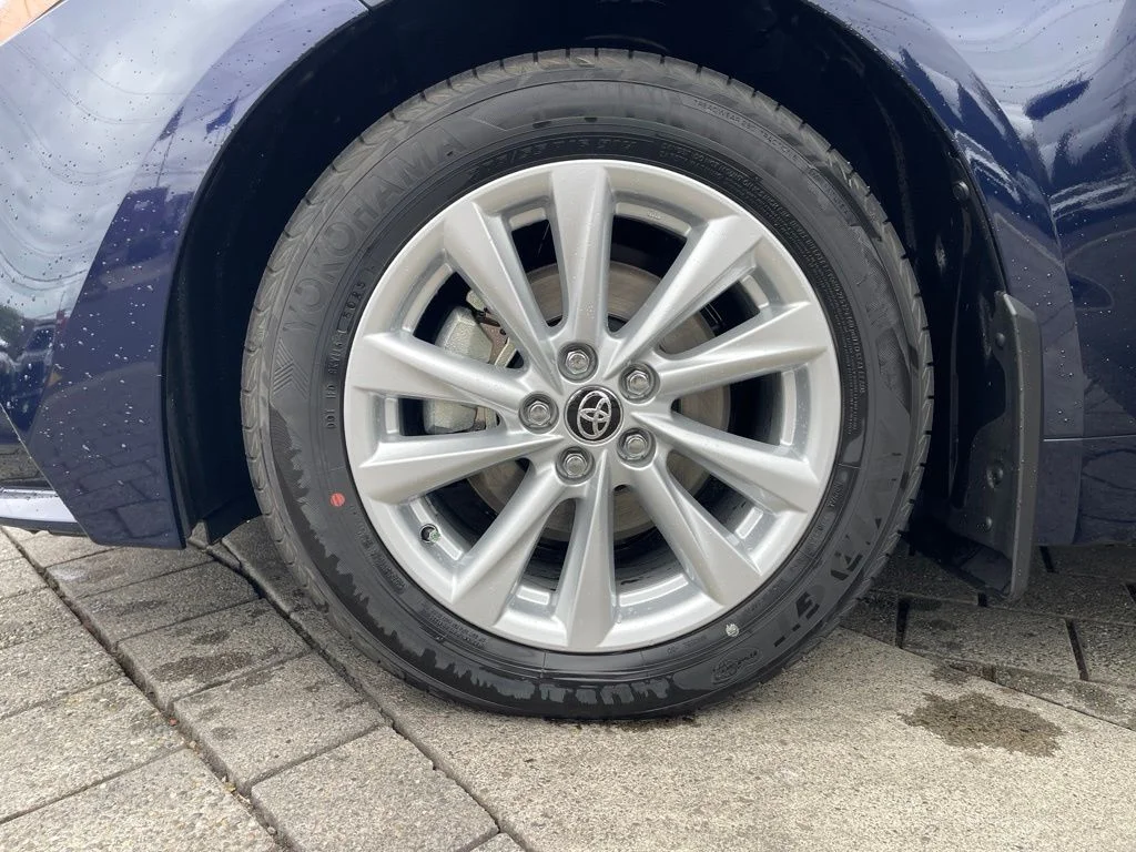 2026 Toyota Corolla XLE - Photo 11