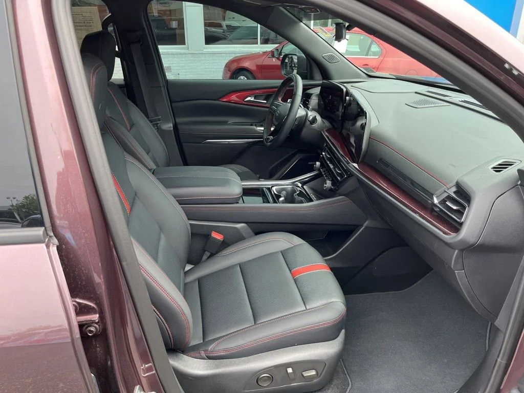 Used 2026 Stardust Metallic Chevrolet RS image 28