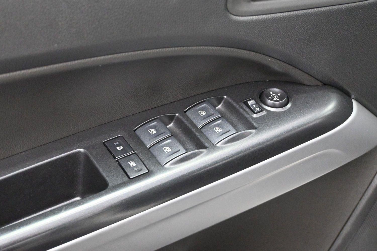 Used 2022 Summit White Chevrolet ZR2 image 11
