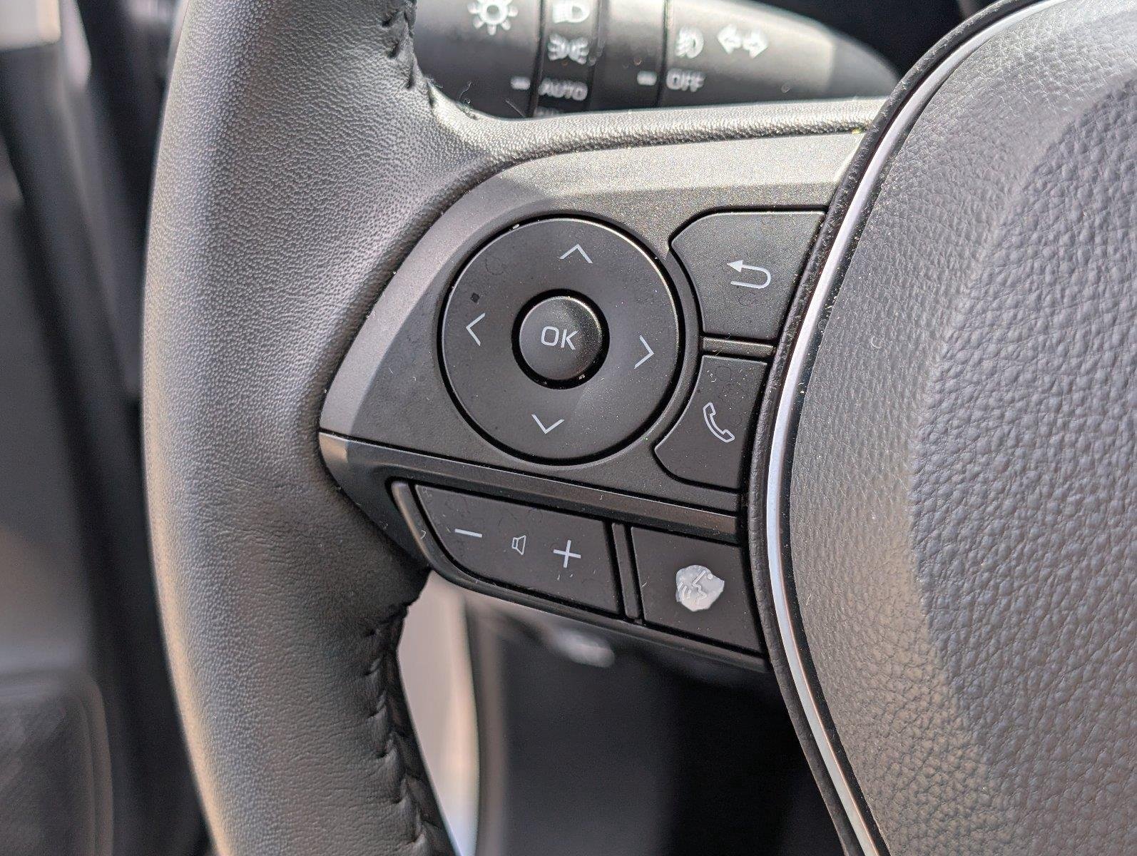 Used 2024 Silver Sky Metallic Toyota XLE Premium image 29