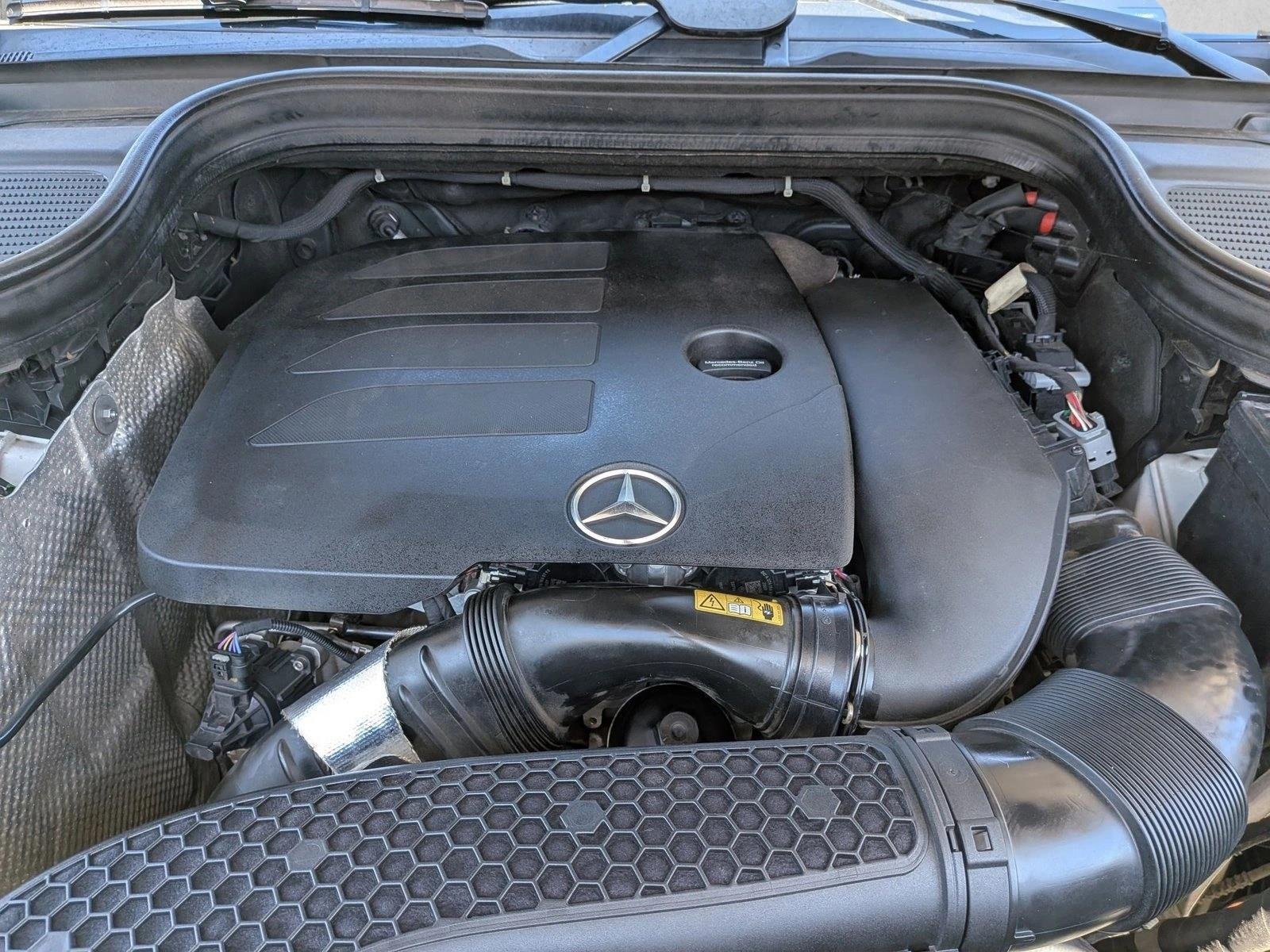 Used 2020 Polar White Mercedes-Benz GLE 350 image 22
