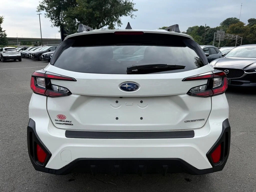 Used 2024 Crystal White Pearl Subaru Premium image 7