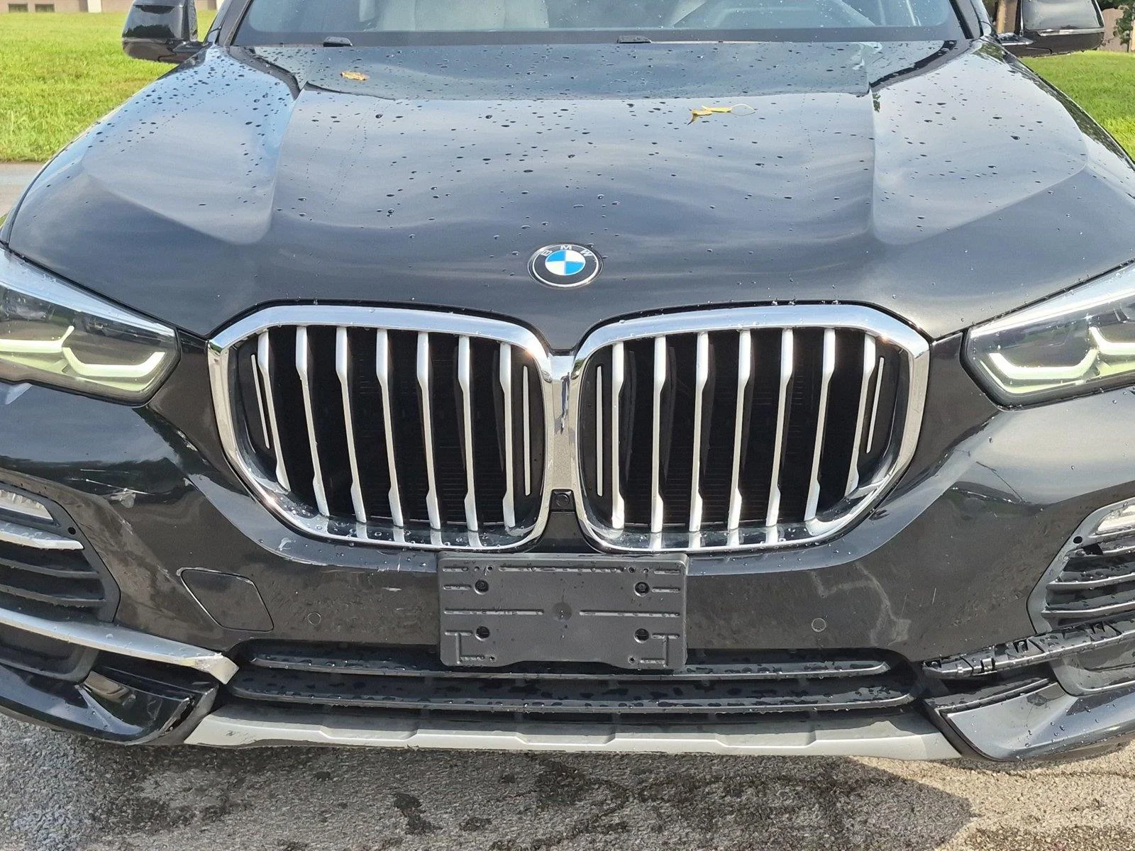 Used 2021 Black Sapphire Metallic BMW xDrive40i image 14