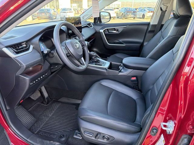 2025 Toyota RAV4 Limited - Photo 26