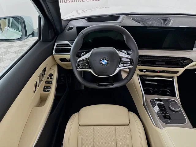 2025 BMW 3 Series 330i - Photo 23
