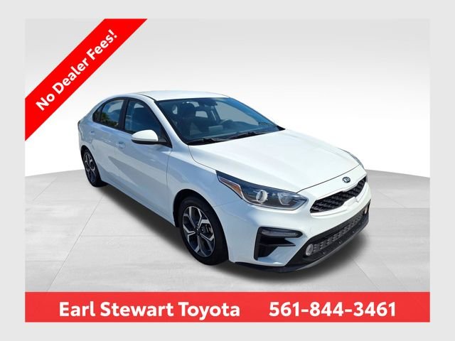 2021 Kia Forte LXS AT's photo