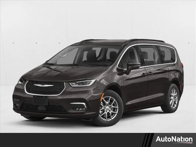 Used 2021 Silver/Gray Chrysler Touring L image 1