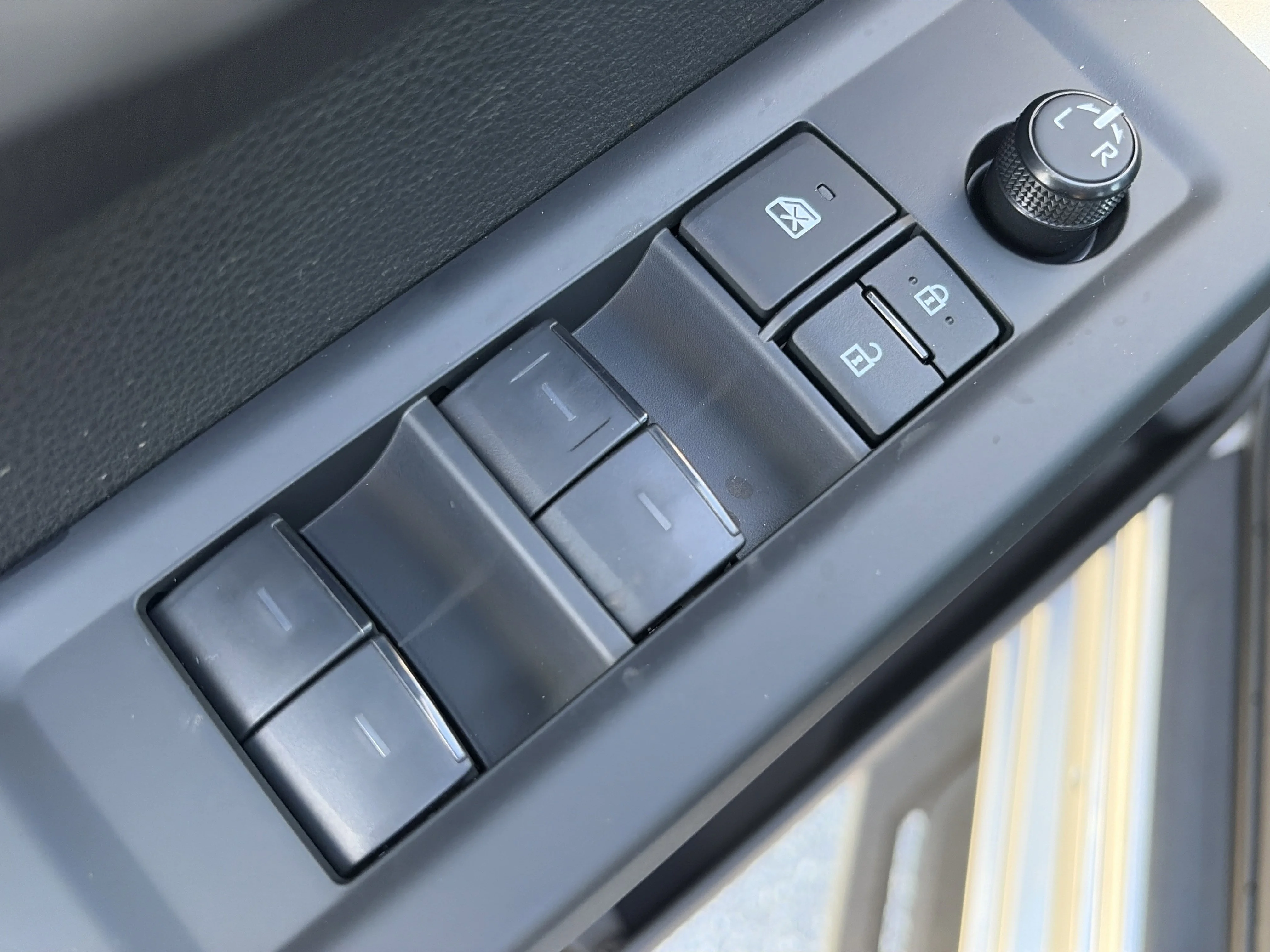 2026 Toyota Tundra SR5 - Photo 15