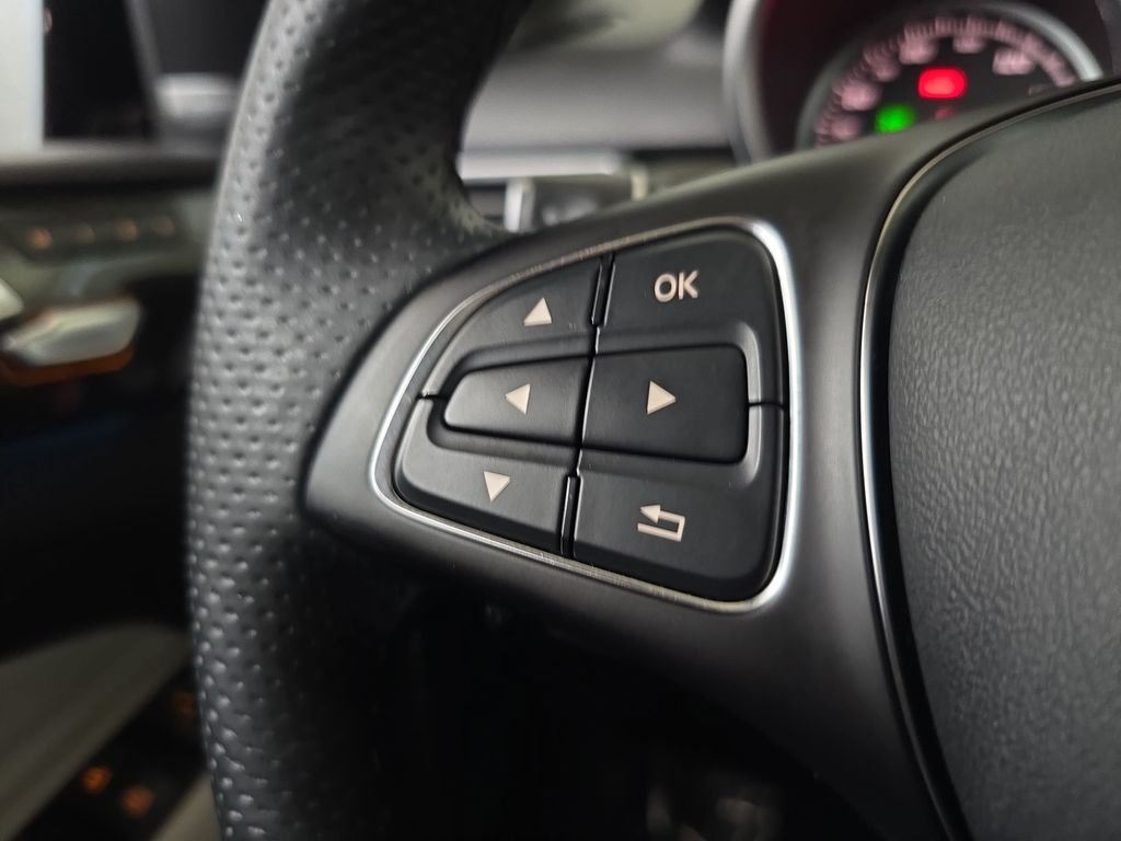 Used 2018  Mercedes-Benz GLE 350 image 19