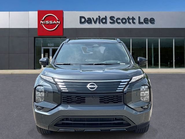Used 2026 Gray Nissan Platinum image 29