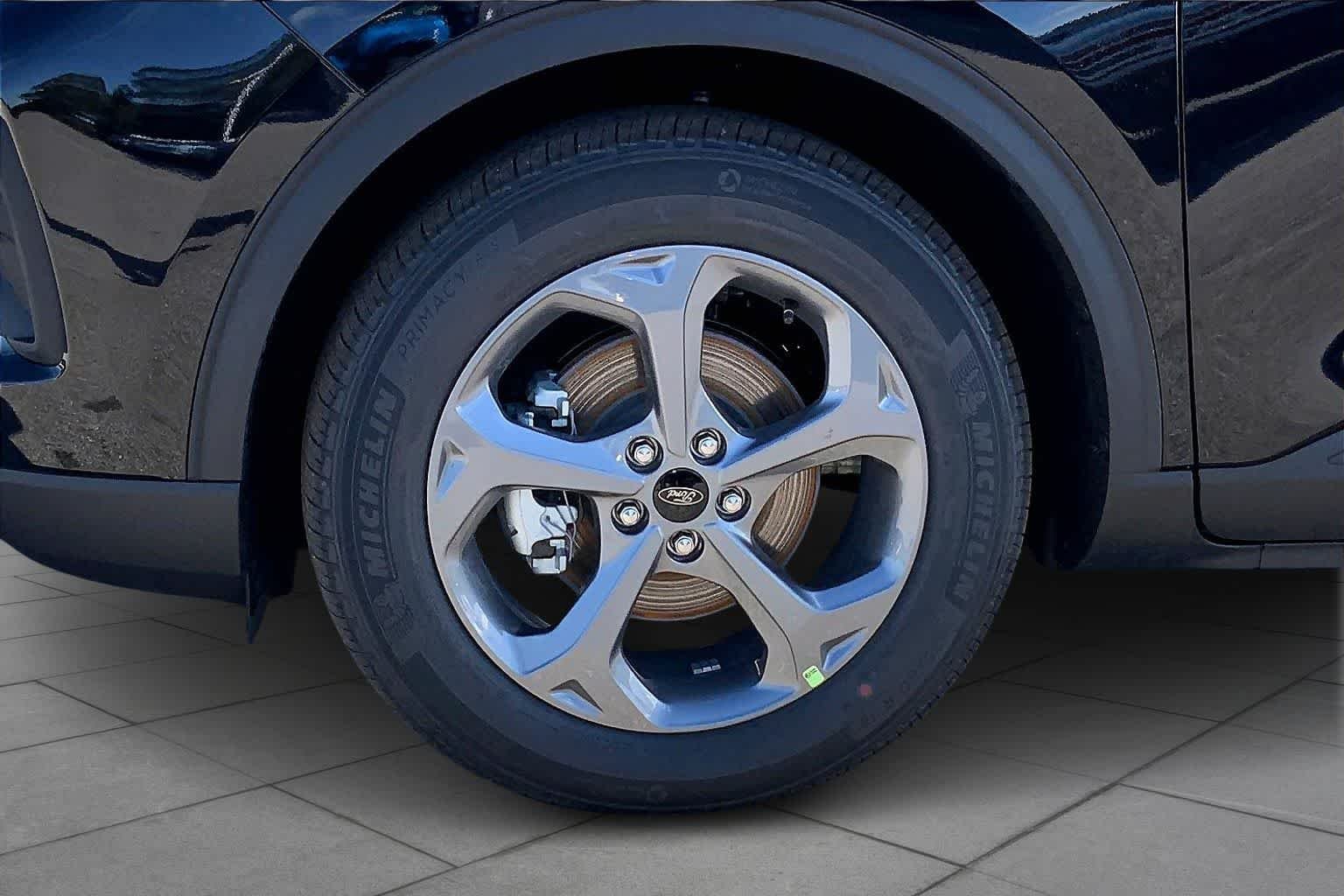 New 2026 Agate Black Metallic Ford ST-Line image 12