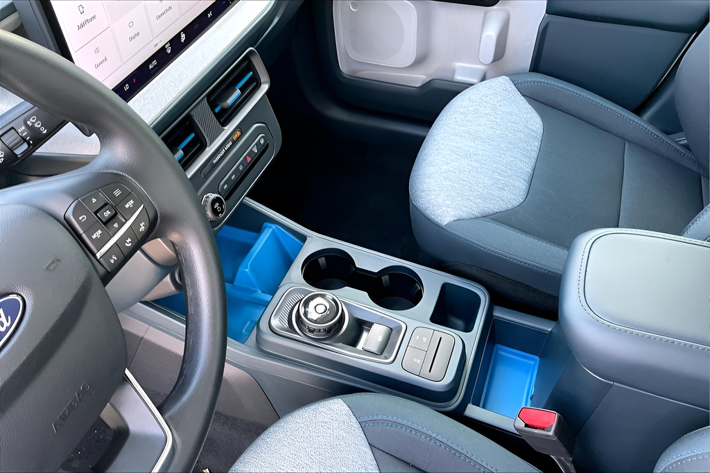 New 2026 Oxford White Ford XLT image 9