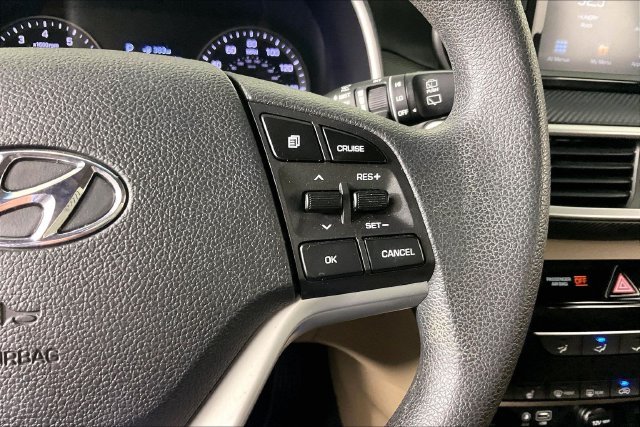 Used 2019 White Hyundai Value image 10