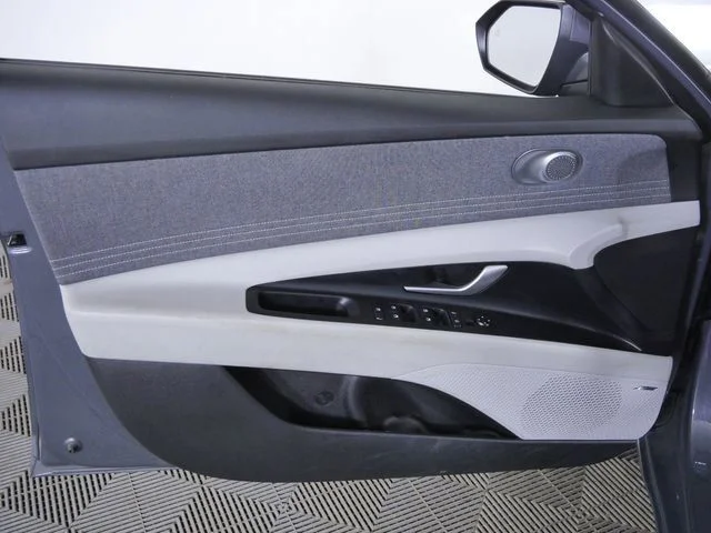 Used 2024 Gray Hyundai Limited image 19