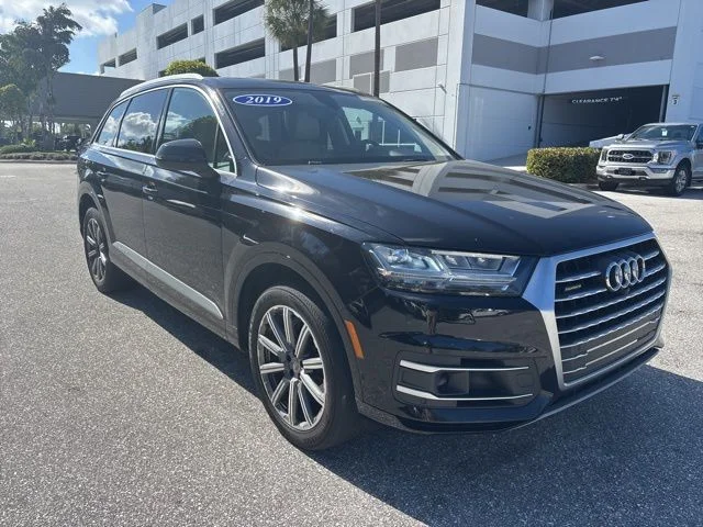 2019 Audi Q7 55 Premium Plus quattro Tiptronic's photo