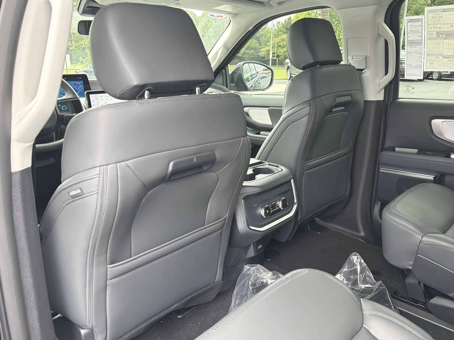New 2026 Agate Black Metallic Ford MAX Active image 22