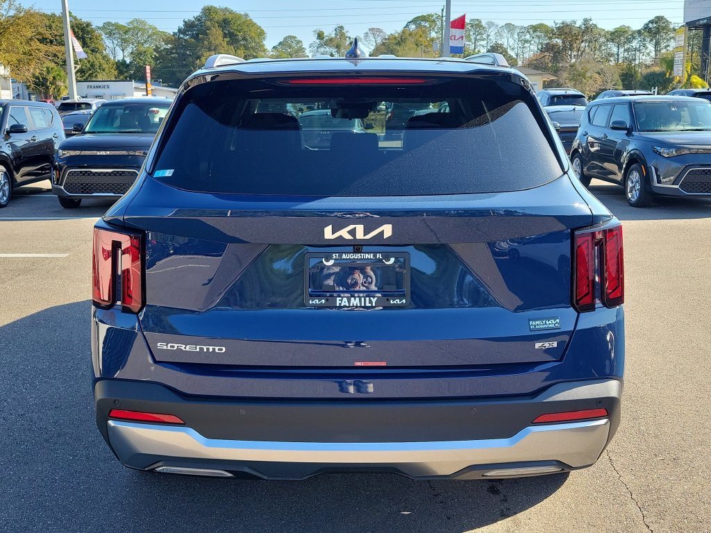 New 2026 Midnight Lake Blue Kia S image 5