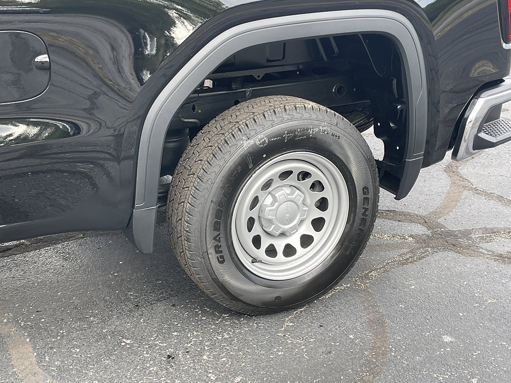 2026 GMC Sierra 1500 Pro - Photo 14