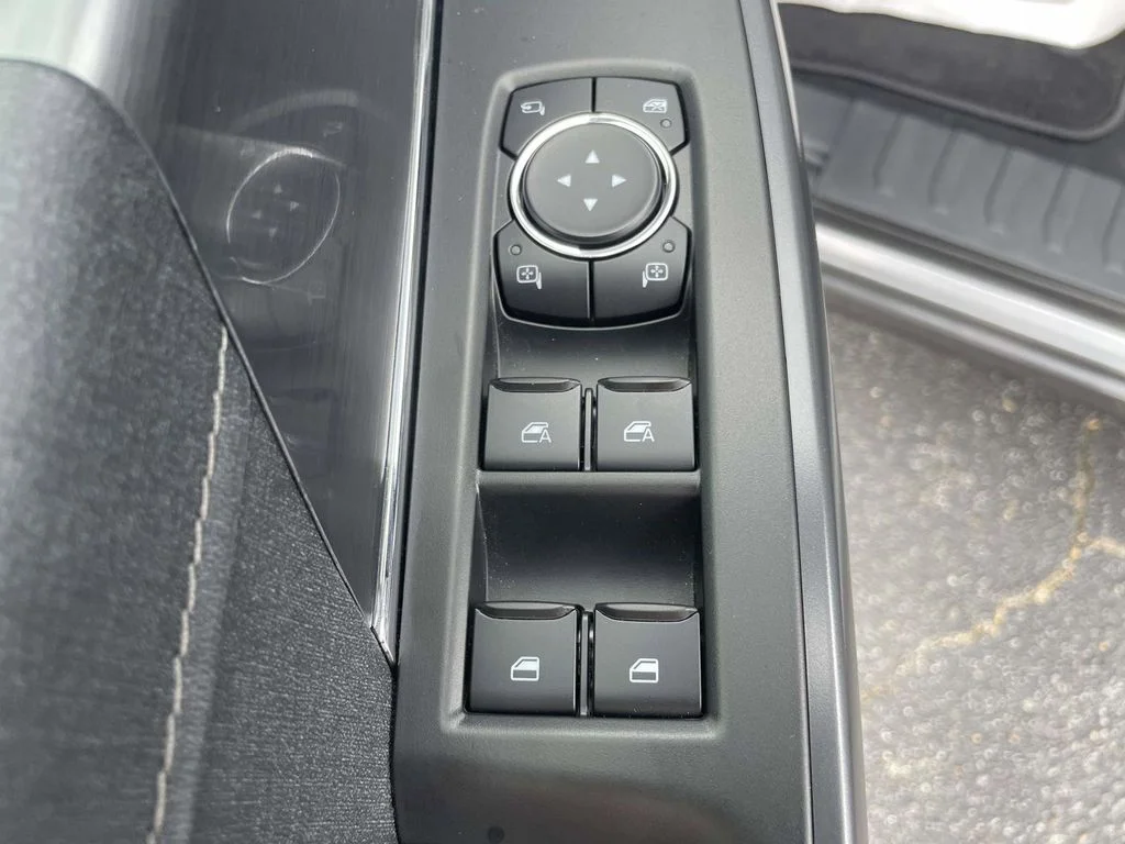 New 2026 Gray Ford Lariat image 16