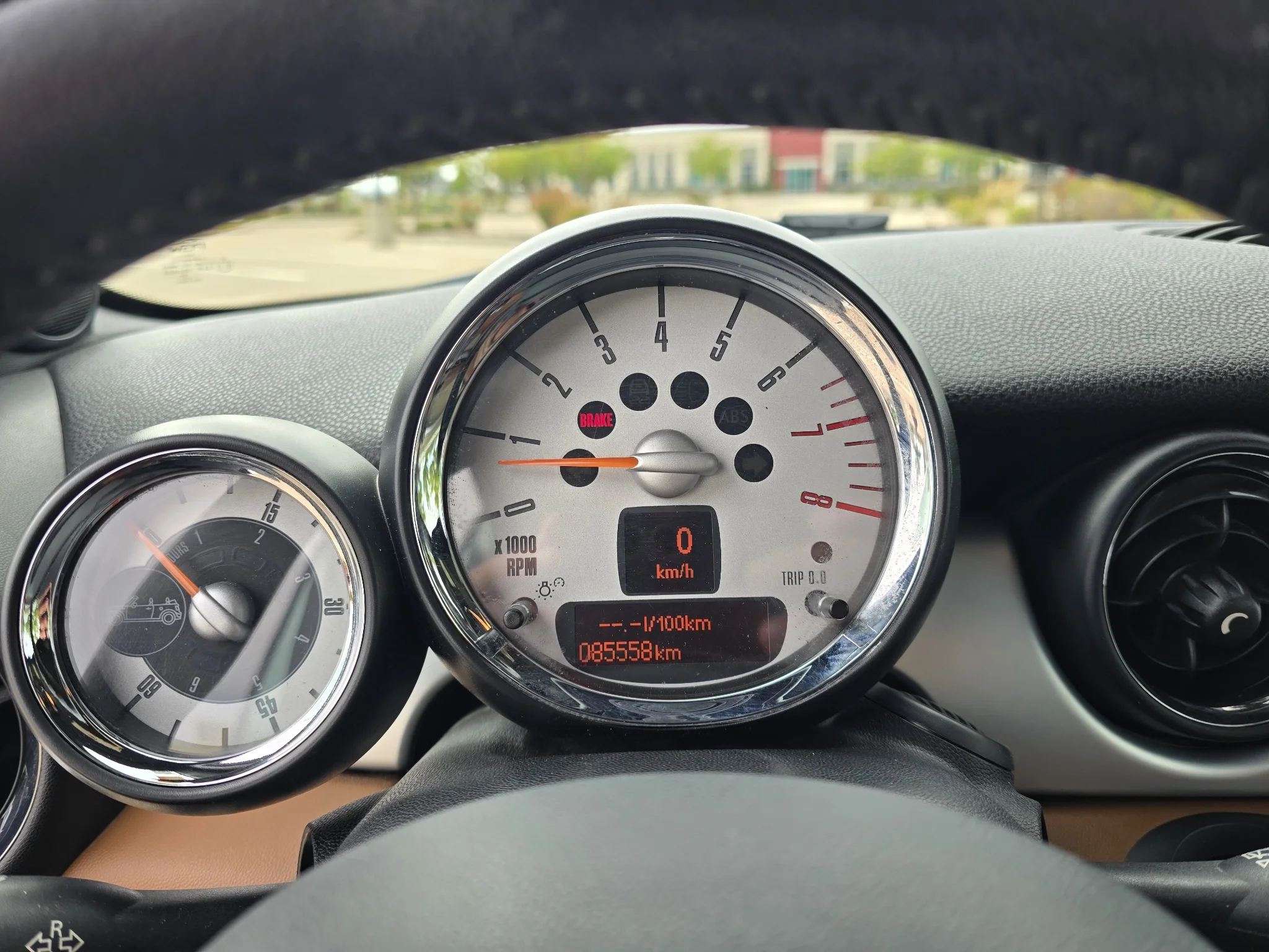 Used 2013 Green MINI S image 17