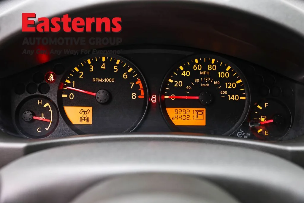 Used 2021 White Nissan SV image 17