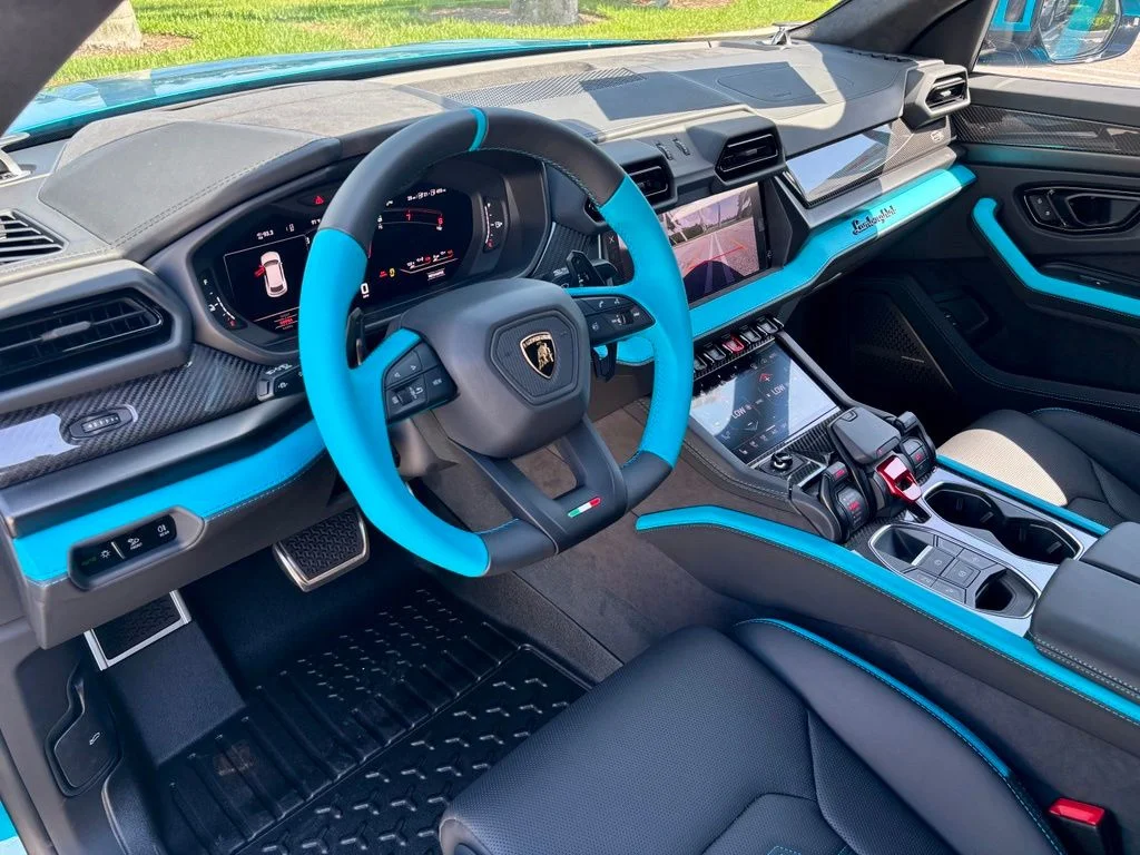 New 2026 Blue Lamborghini SE image 14