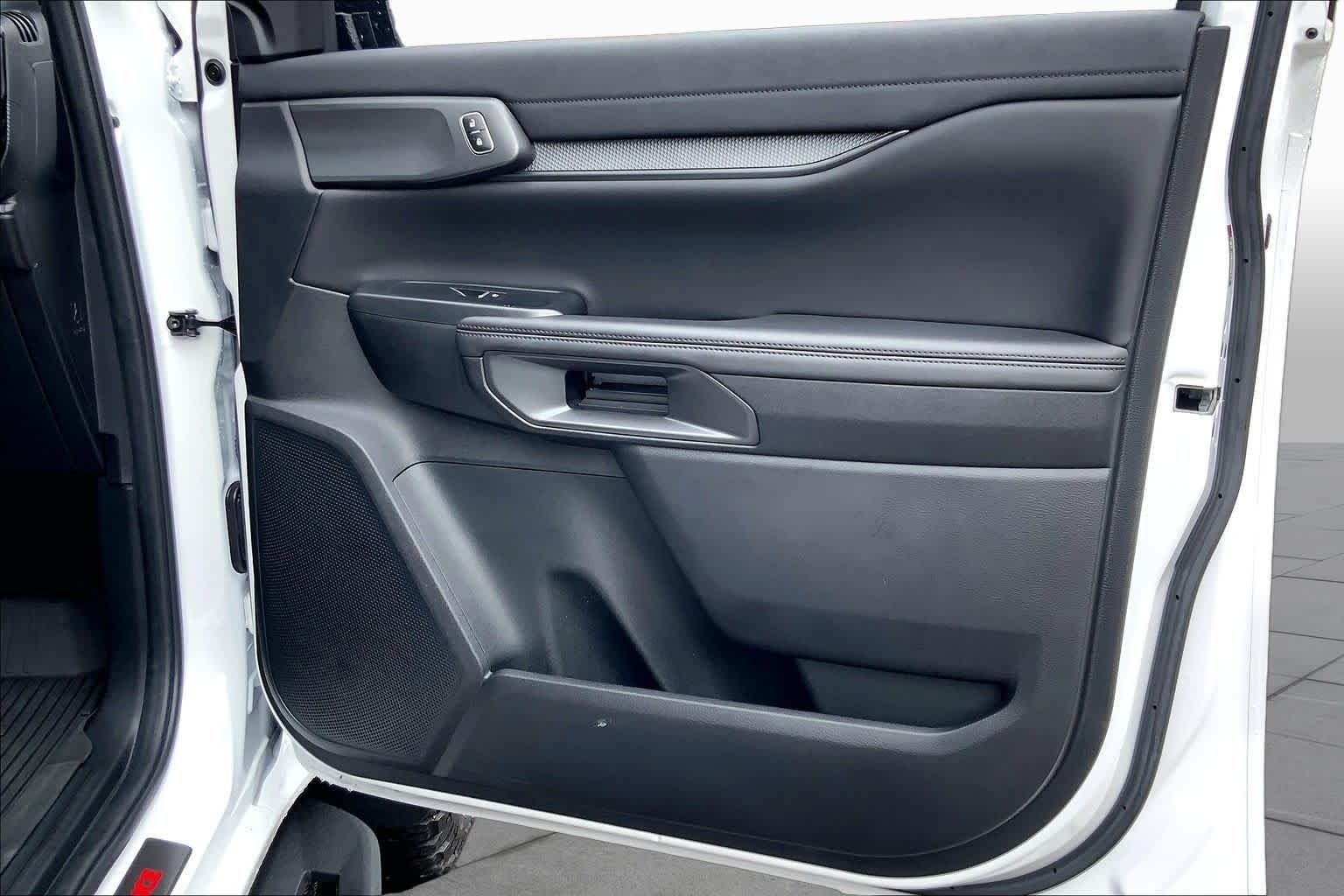 Used 2025 Oxford White Ford Raptor image 23