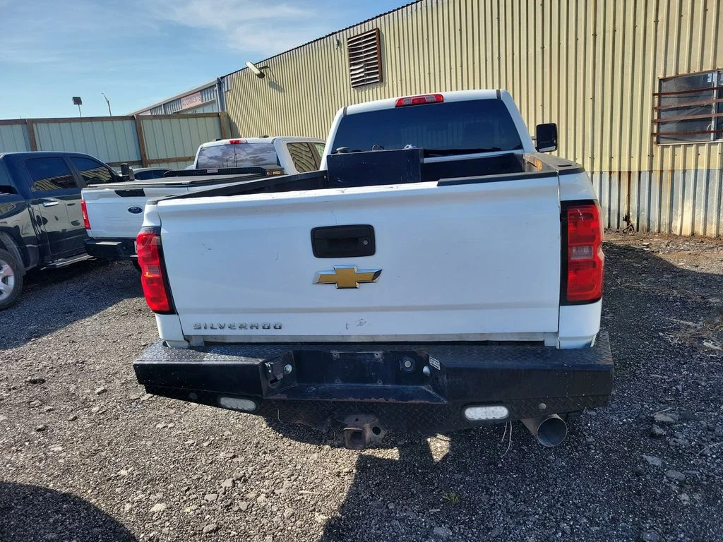 Used 2015 White Chevrolet Work Truck image 5