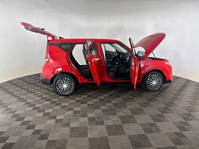 Used 2021 Red Kia LX image 15