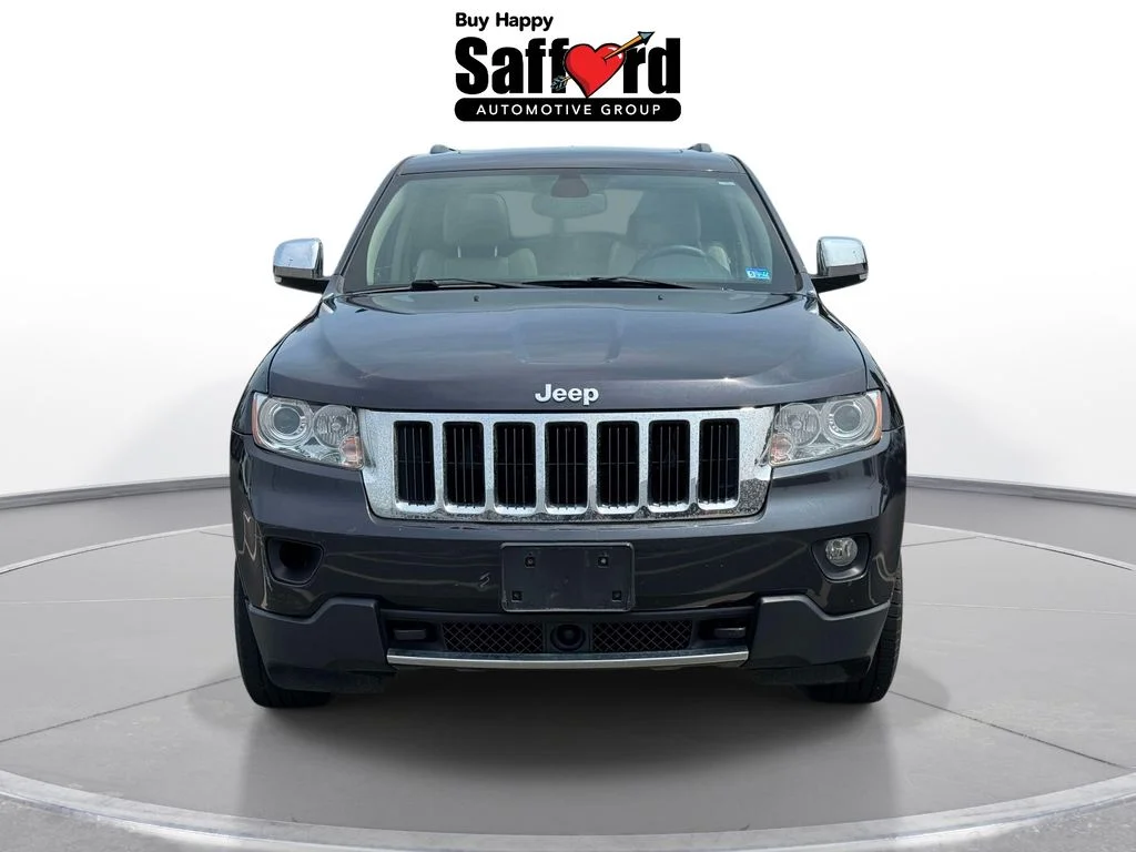 Used 2013 Gray Jeep Limited image 8