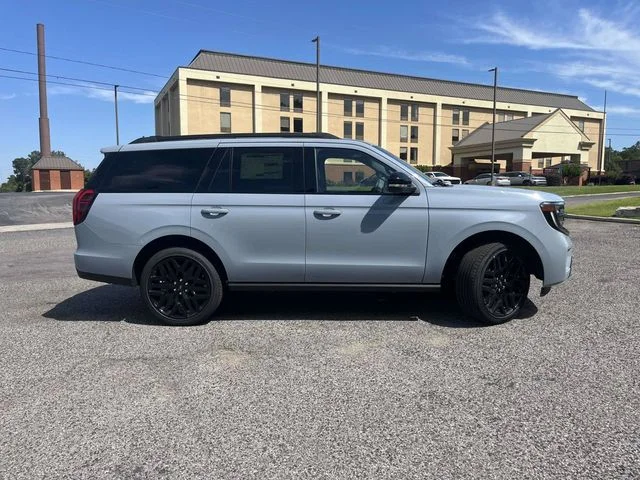 New 2026 Glacier Gray Metallic Tri-Coat Ford Platinum image 2