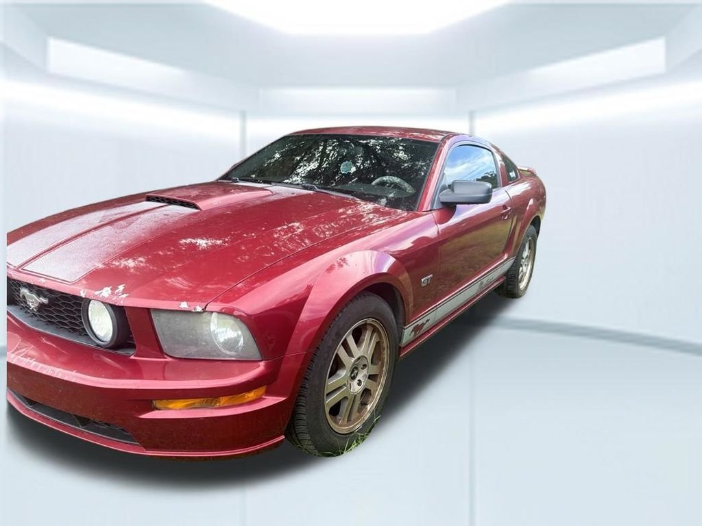 Used 2006  Ford GT Deluxe image 15
