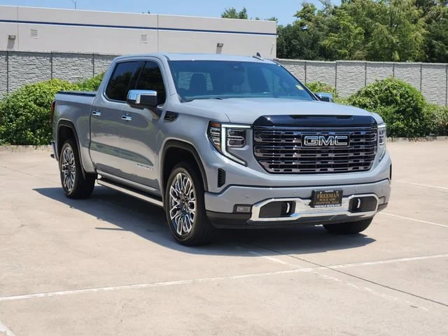 Used 2025 Thunderstorm Gray GMC Denali Ultimate image 3