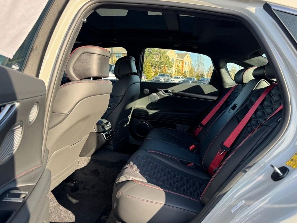 2026 GENESIS G80 Sport Prestige - Photo 7