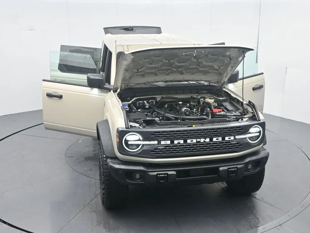New 2026 Desert Sand Ford Badlands® image 58
