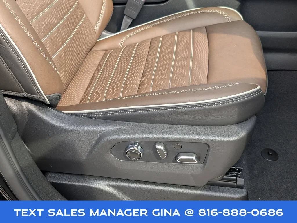 New 2026 Onyx Black GMC Denali Ultimate image 39