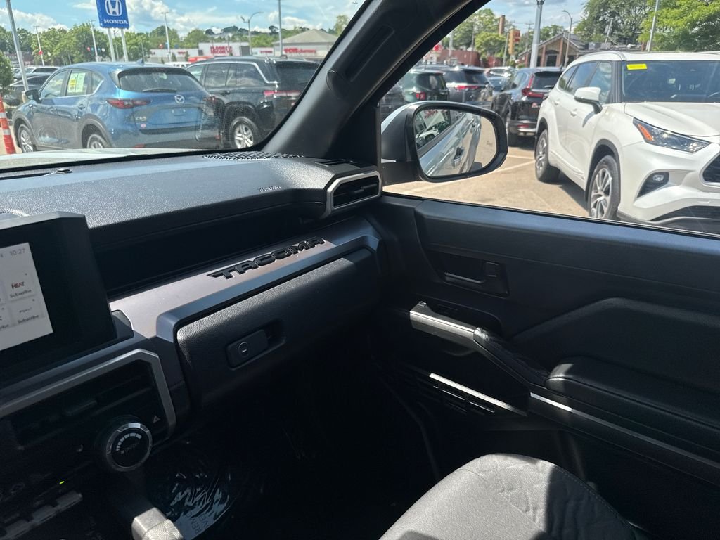 Used 2025 Silver Toyota SR5 image 26