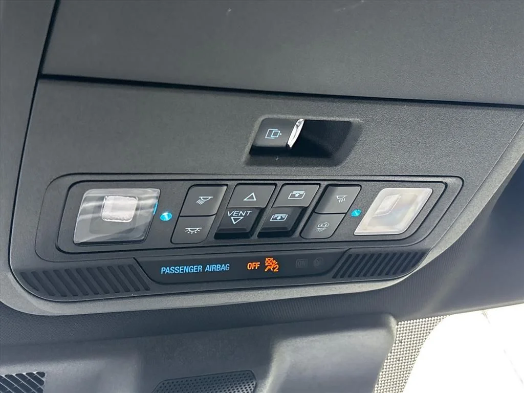 Used 2023 Gray Ford XLT image 40