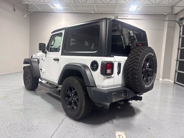 Used 2022 White Jeep Willys image 9