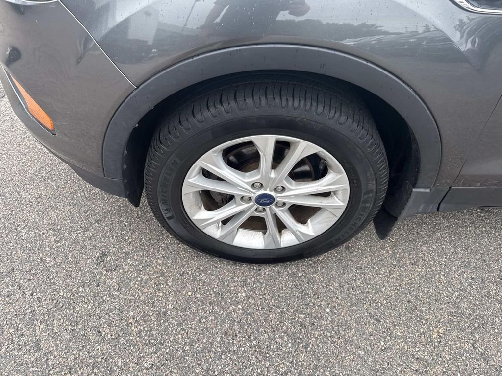 Used 2017 Gray Ford S image 11