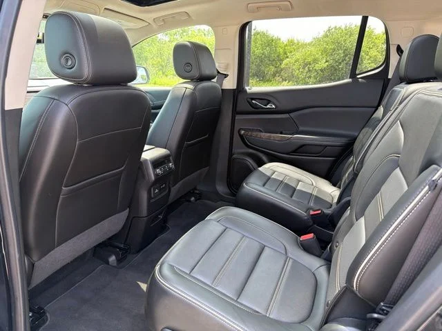 Used 2021 Blue GMC Denali image 9
