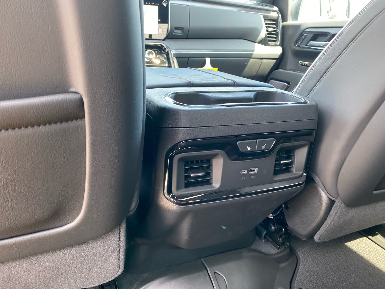 2026 GMC Sierra 1500 AT4X - Photo 24