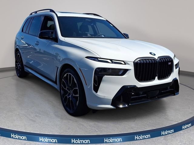 New 2027 Alpine White BMW M60i image 3