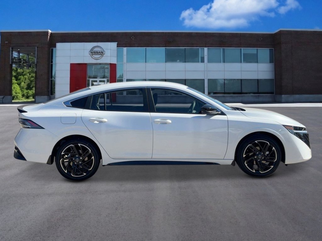 New 2026 Aspen White Tricoat Nissan SR image 6