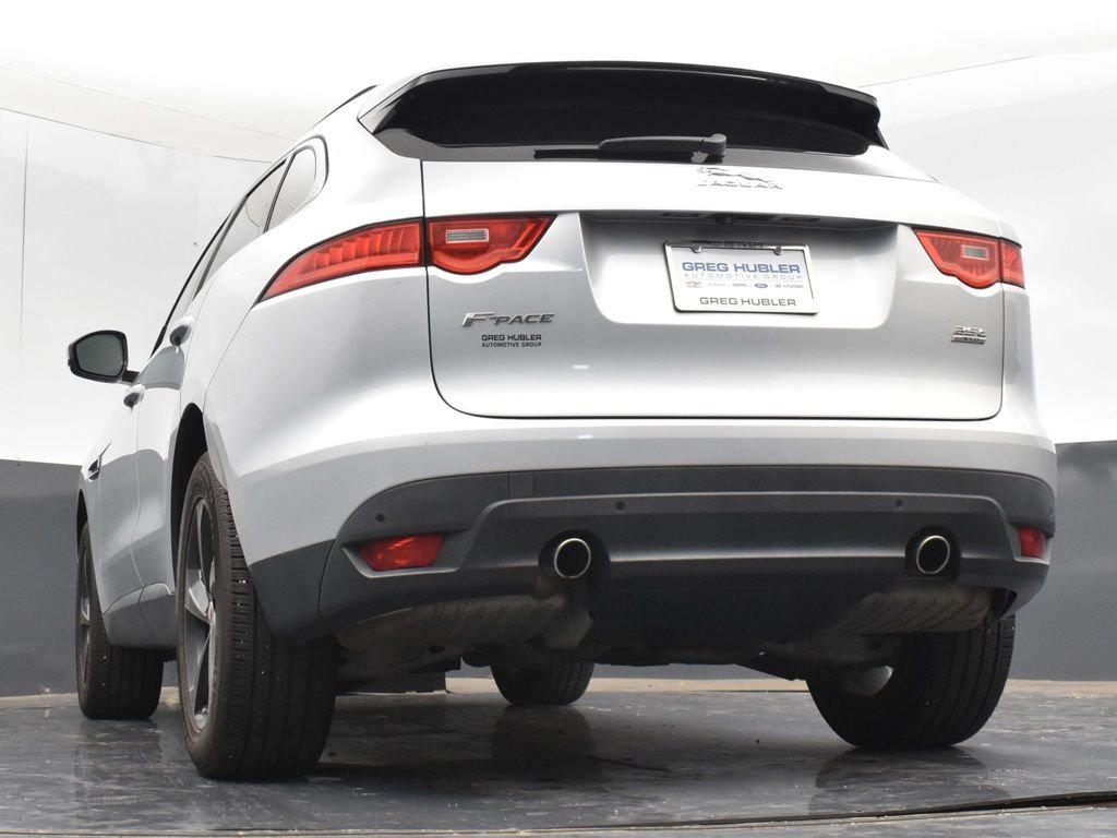 Used 2019 Silver Jaguar 25t Premium image 27