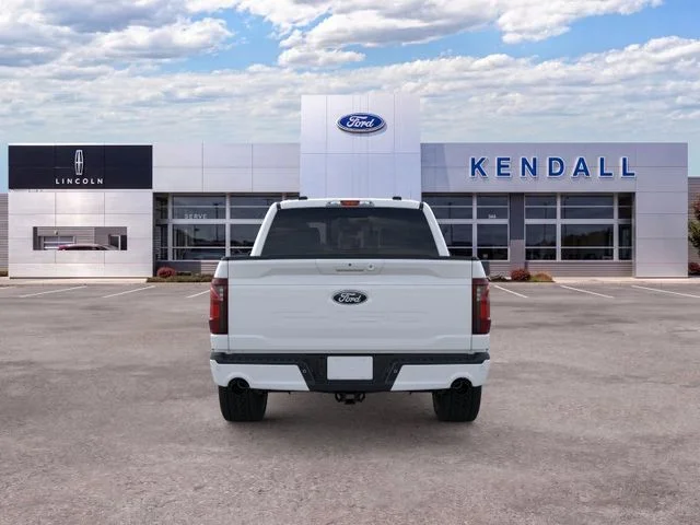 New 2026 Oxford White Ford XLT image 5