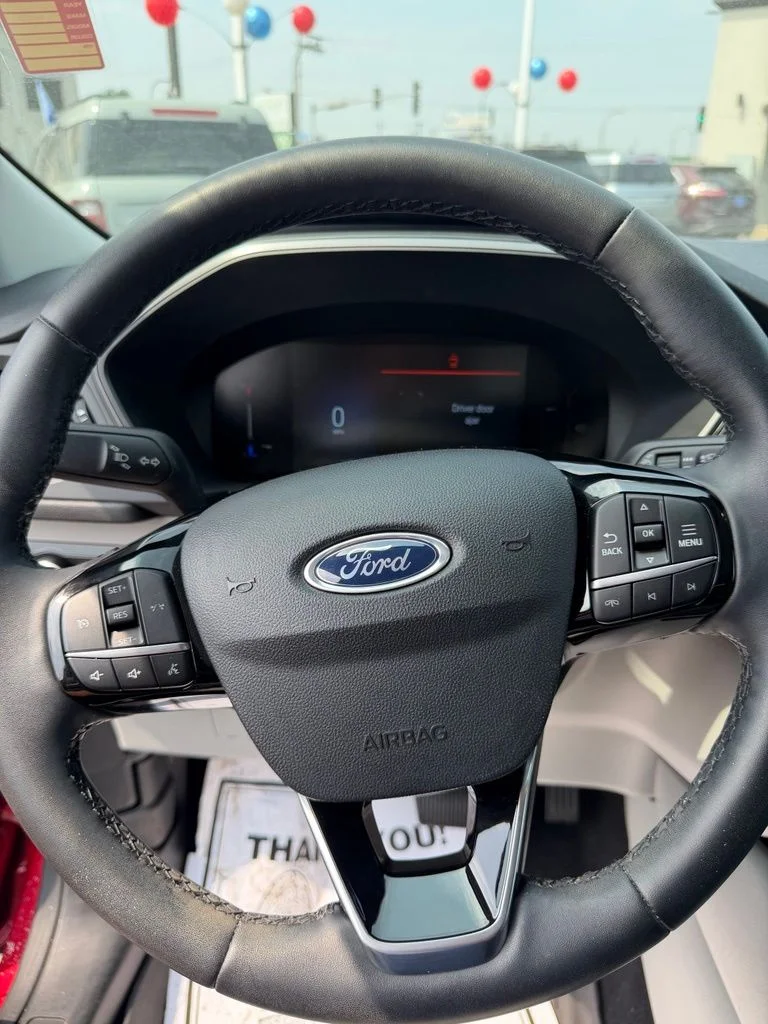 Used 2023 Red Metallic Ford Active image 21