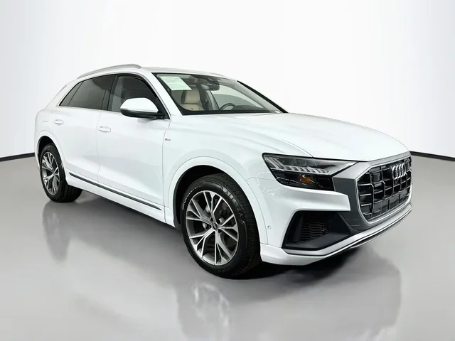 2023 Audi Q8 55 Premium Plus