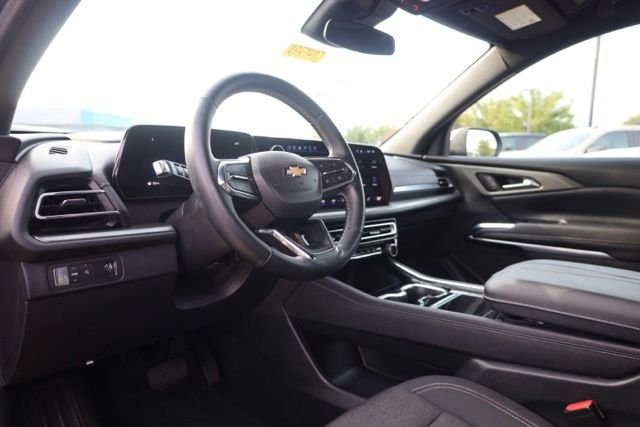 Used 2024 Blue Chevrolet LT image 19
