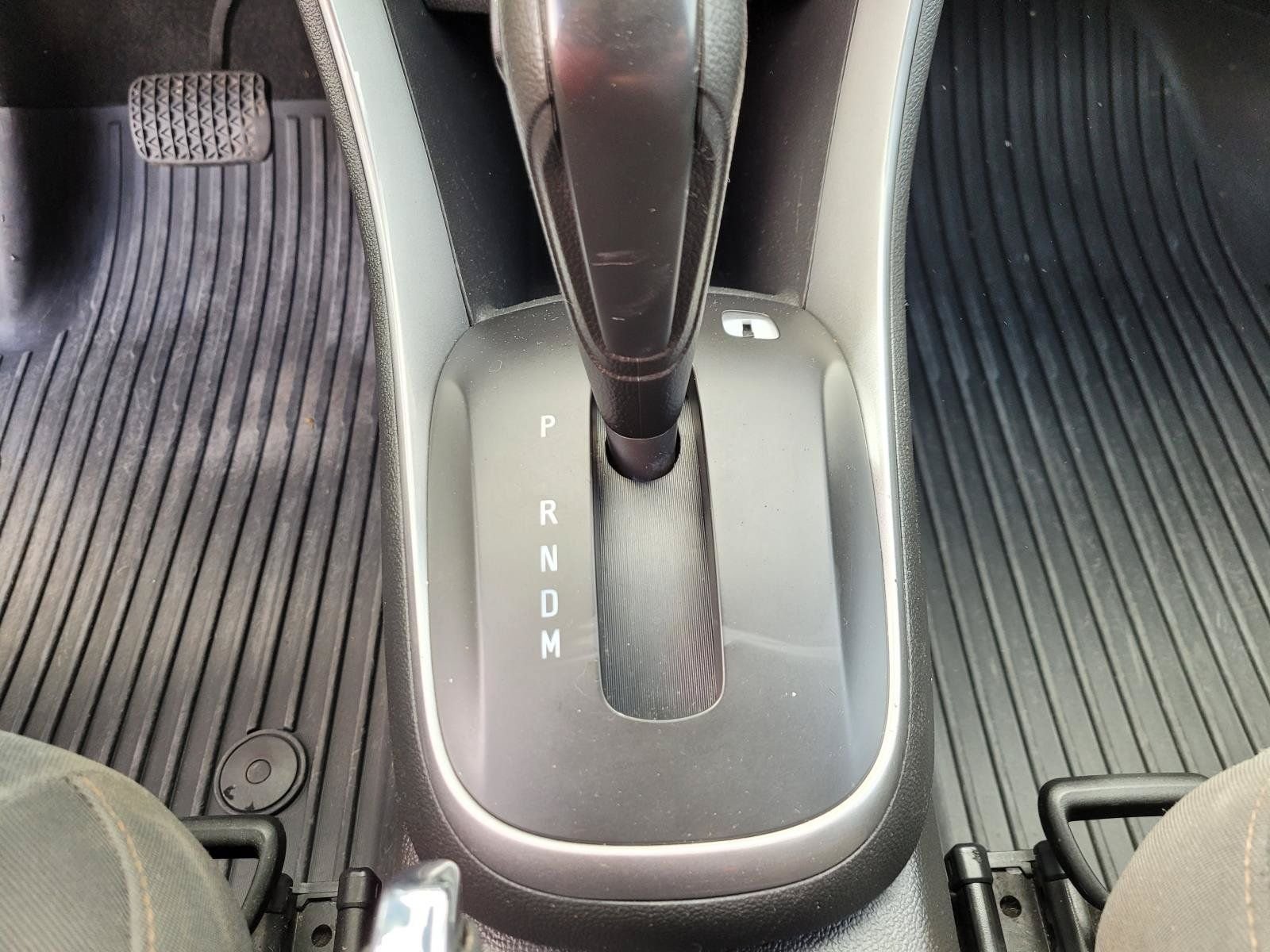 Used 2021 Silver Chevrolet LS image 26
